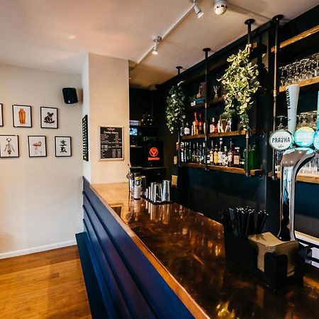 Mordon Bar And Lodge New Quay エクステリア 写真