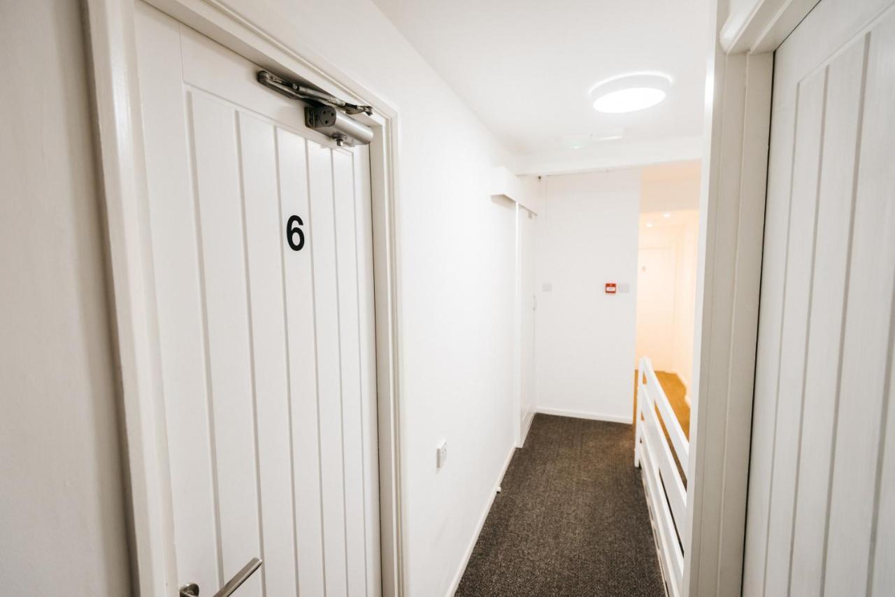 Mordon Bar And Lodge New Quay エクステリア 写真